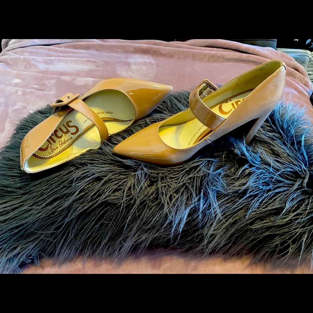 Circus by Sam Edelman, Mary Janes size 7.
